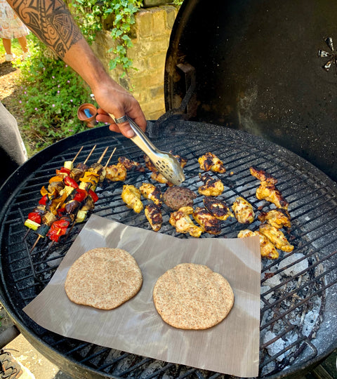 How to bake your flatbread on the BBQ simple recipe 